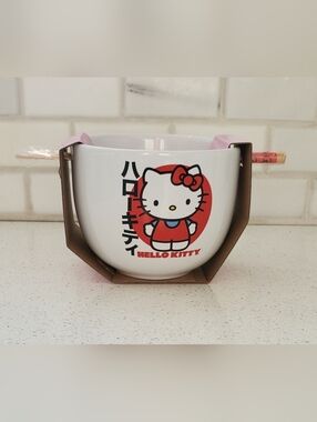 Sanrio HELLO KITTY Red White Ceramic 20oz Ramen Noodle Soup Rice Bowl Chopsticks